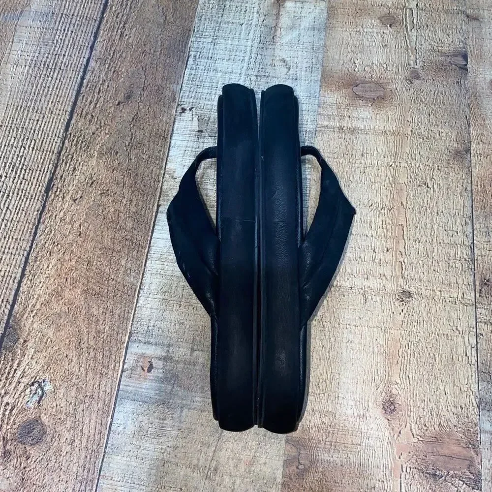 Free People Wonderland Flip Flop